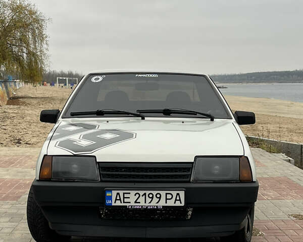 Серый ВАЗ 21099, объемом двигателя 1.6 л и пробегом 172 тыс. км за 3000 $, фото 1 на Automoto.ua