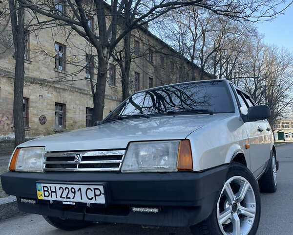 Сірий ВАЗ 21099, об'ємом двигуна 1.6 л та пробігом 230 тис. км за 2150 $, фото 1 на Automoto.ua