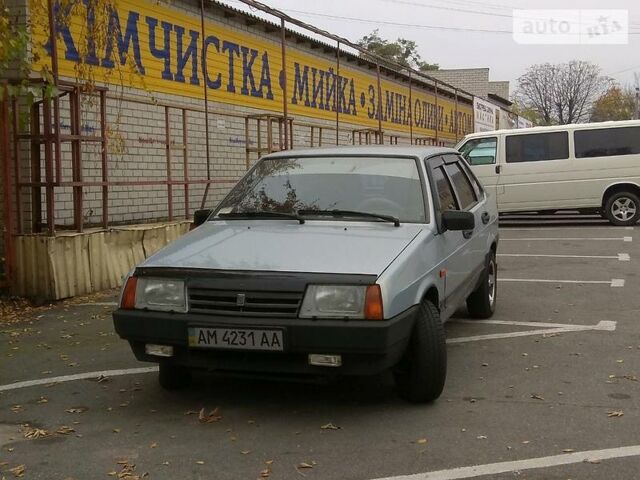 Сірий ВАЗ 21099, об'ємом двигуна 1.5 л та пробігом 160 тис. км за 3000 $, фото 1 на Automoto.ua