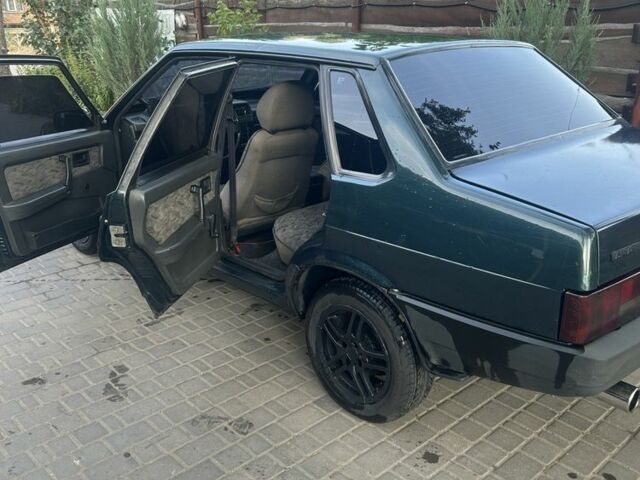 Синий ВАЗ 21099, объемом двигателя 0 л и пробегом 1000 тыс. км за 500 $, фото 1 на Automoto.ua