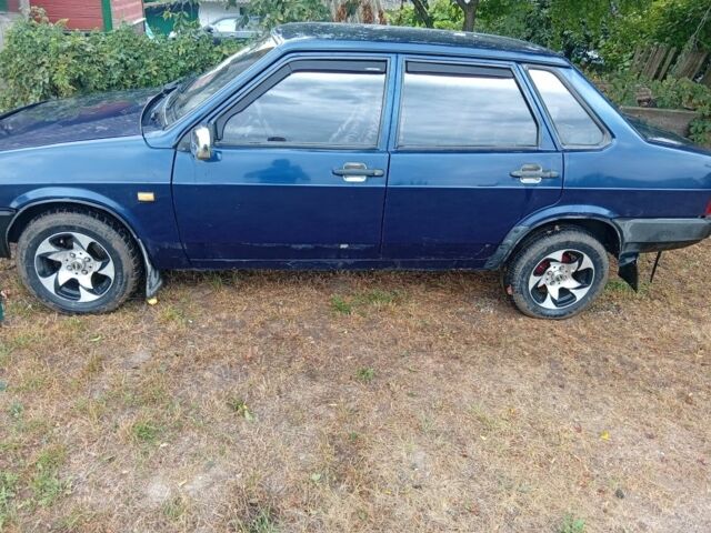 Синій ВАЗ 21099, об'ємом двигуна 1.5 л та пробігом 900 тис. км за 901 $, фото 1 на Automoto.ua