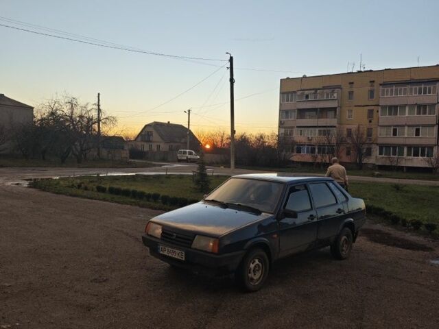 Синий ВАЗ 21099, объемом двигателя 1.5 л и пробегом 214 тыс. км за 1544 $, фото 1 на Automoto.ua