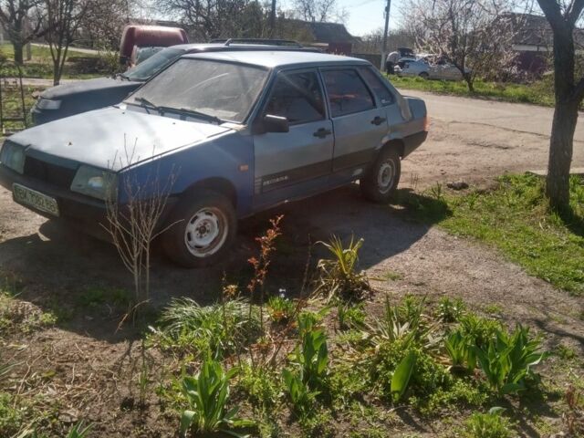 Синий ВАЗ 21099, объемом двигателя 1.5 л и пробегом 555 тыс. км за 650 $, фото 1 на Automoto.ua