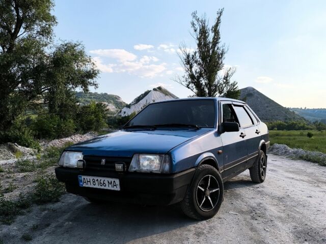 Синий ВАЗ 21099, объемом двигателя 0 л и пробегом 300 тыс. км за 1349 $, фото 1 на Automoto.ua