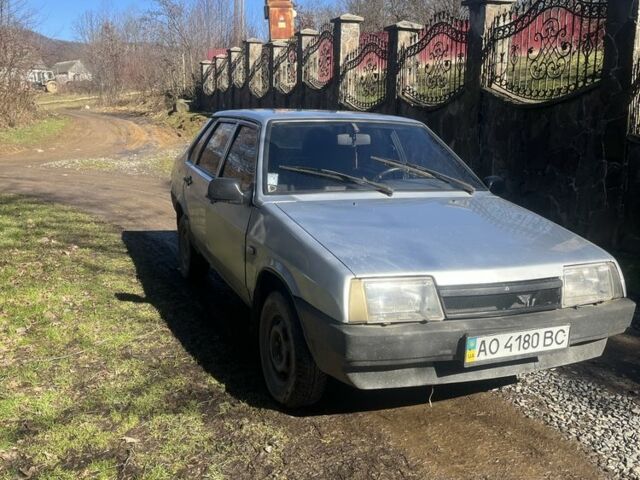 Синий ВАЗ 21099, объемом двигателя 1.6 л и пробегом 250 тыс. км за 550 $, фото 1 на Automoto.ua