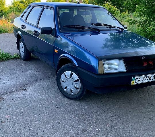 Синій ВАЗ 21099, об'ємом двигуна 1.5 л та пробігом 0 тис. км за 1000 $, фото 1 на Automoto.ua