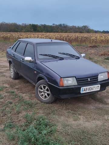 Синий ВАЗ 21099, объемом двигателя 1.5 л и пробегом 30 тыс. км за 1400 $, фото 1 на Automoto.ua