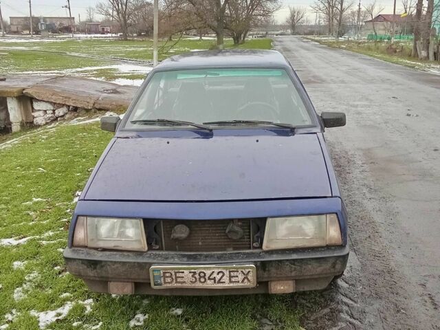 Синий ВАЗ 21099, объемом двигателя 1.3 л и пробегом 900 тыс. км за 1500 $, фото 1 на Automoto.ua