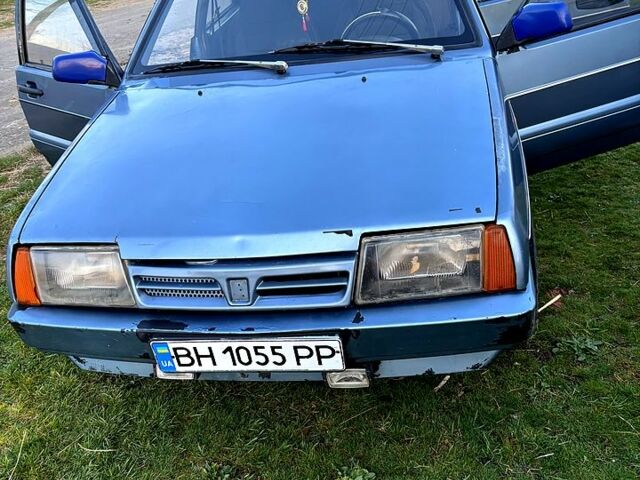 Синий ВАЗ 21099, объемом двигателя 1.5 л и пробегом 64 тыс. км за 600 $, фото 1 на Automoto.ua