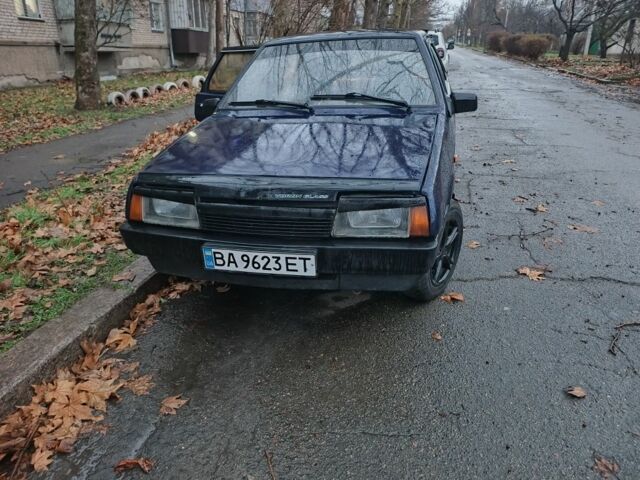 Синий ВАЗ 21099, объемом двигателя 1.5 л и пробегом 230 тыс. км за 1100 $, фото 1 на Automoto.ua