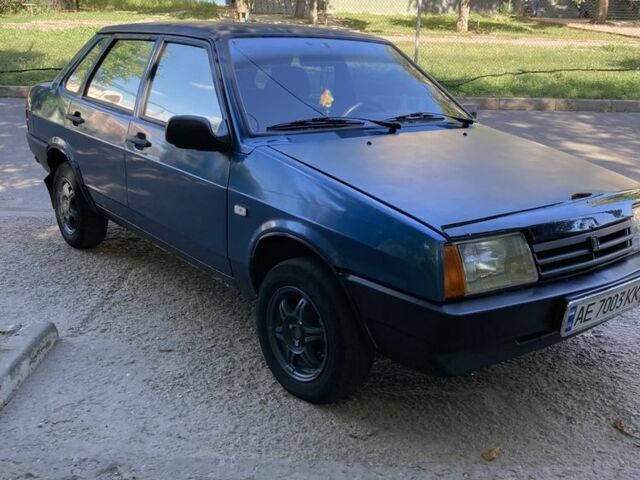Синій ВАЗ 21099, об'ємом двигуна 1.5 л та пробігом 100 тис. км за 1001 $, фото 1 на Automoto.ua