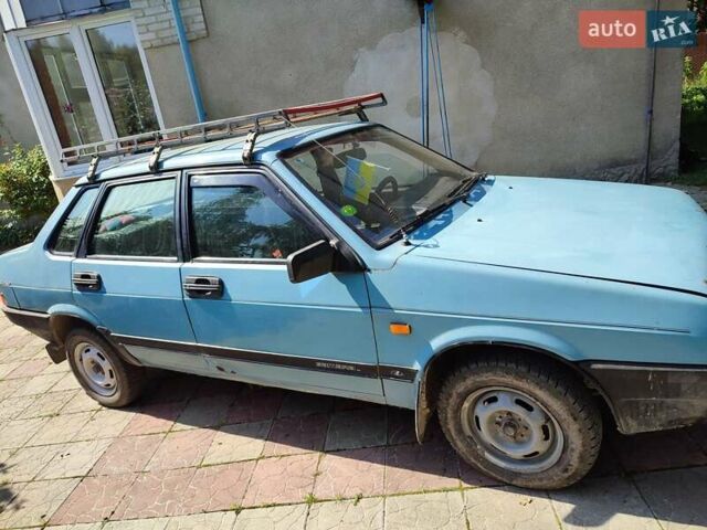 Синий ВАЗ 21099, объемом двигателя 1.5 л и пробегом 180 тыс. км за 1050 $, фото 1 на Automoto.ua