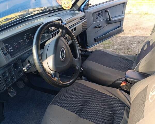 Синій ВАЗ 21099, об'ємом двигуна 1.5 л та пробігом 250 тис. км за 1400 $, фото 1 на Automoto.ua