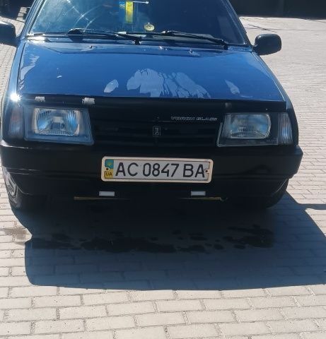 Синий ВАЗ 21099, объемом двигателя 1 л и пробегом 350 тыс. км за 850 $, фото 1 на Automoto.ua