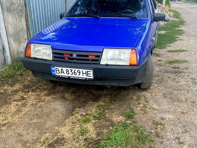 Синий ВАЗ 21099, объемом двигателя 1.5 л и пробегом 334 тыс. км за 1600 $, фото 1 на Automoto.ua