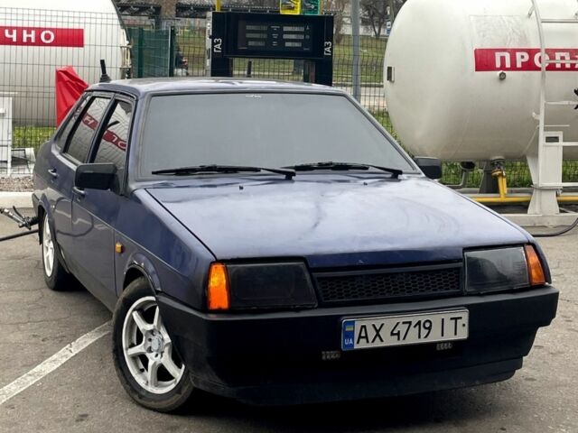 Синій ВАЗ 21099, об'ємом двигуна 1.5 л та пробігом 258 тис. км за 1400 $, фото 1 на Automoto.ua