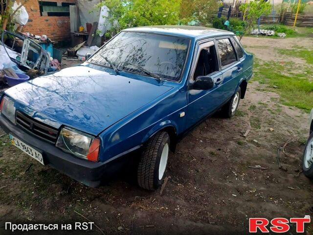 Синий ВАЗ 21099, объемом двигателя 1.5 л и пробегом 80 тыс. км за 1100 $, фото 1 на Automoto.ua