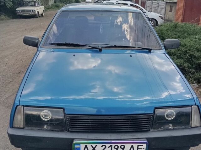 Синий ВАЗ 21099, объемом двигателя 1.5 л и пробегом 210 тыс. км за 1372 $, фото 1 на Automoto.ua