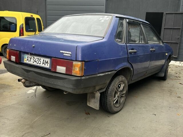 Синий ВАЗ 21099, объемом двигателя 1.5 л и пробегом 200 тыс. км за 421 $, фото 1 на Automoto.ua