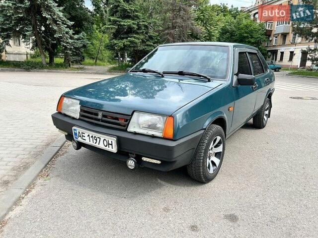 Синий ВАЗ 21099, объемом двигателя 1.5 л и пробегом 246 тыс. км за 1900 $, фото 1 на Automoto.ua