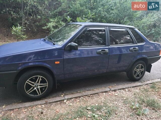 Синий ВАЗ 21099, объемом двигателя 1.5 л и пробегом 48 тыс. км за 2700 $, фото 1 на Automoto.ua