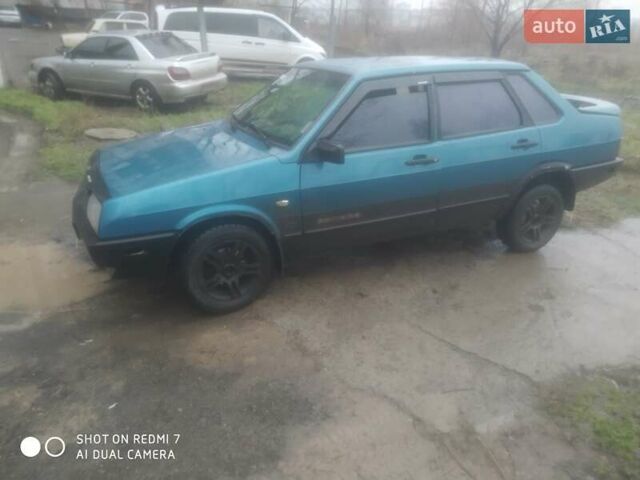 Синий ВАЗ 21099, объемом двигателя 1.5 л и пробегом 100 тыс. км за 1350 $, фото 1 на Automoto.ua