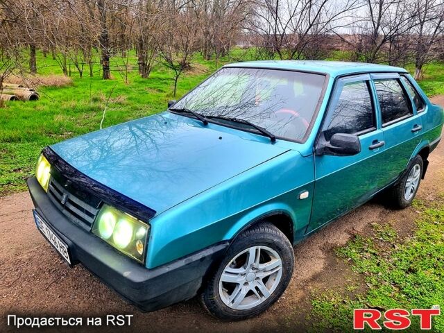Синий ВАЗ 21099, объемом двигателя 1.5 л и пробегом 147 тыс. км за 1650 $, фото 1 на Automoto.ua