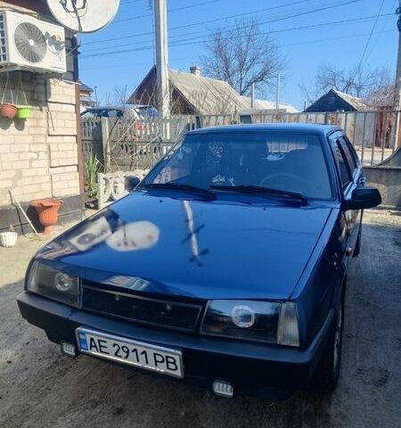 Синий ВАЗ 21099, объемом двигателя 1.5 л и пробегом 242 тыс. км за 1600 $, фото 1 на Automoto.ua
