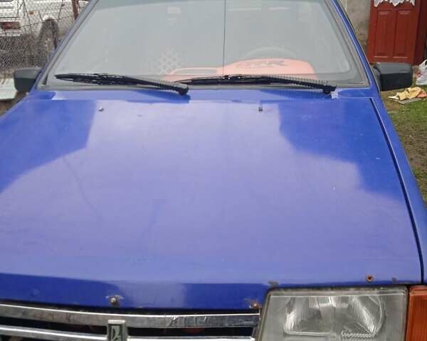 Синий ВАЗ 21099, объемом двигателя 1.5 л и пробегом 216 тыс. км за 950 $, фото 1 на Automoto.ua