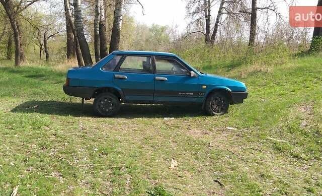 Синій ВАЗ 21099, об'ємом двигуна 1.5 л та пробігом 150 тис. км за 2000 $, фото 1 на Automoto.ua