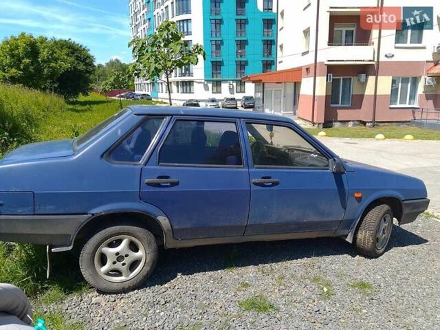 Синий ВАЗ 21099, объемом двигателя 1.5 л и пробегом 185 тыс. км за 1280 $, фото 1 на Automoto.ua