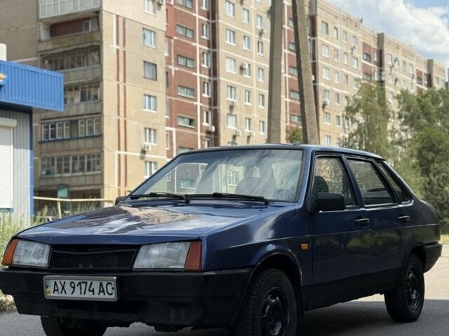Синий ВАЗ 21099, объемом двигателя 1.6 л и пробегом 180 тыс. км за 559 $, фото 1 на Automoto.ua