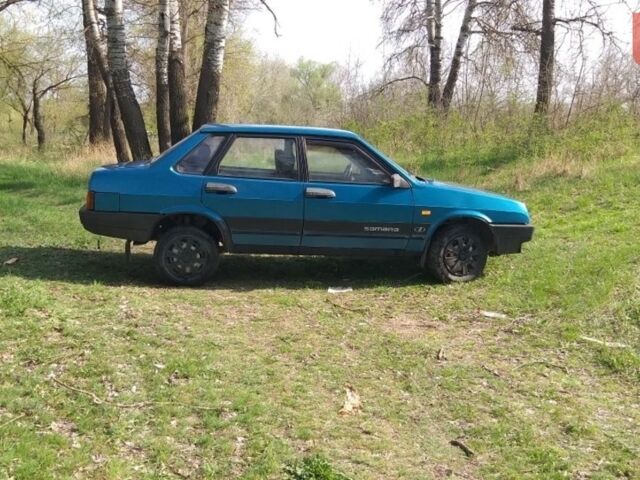 Синий ВАЗ 21099, объемом двигателя 1.5 л и пробегом 150 тыс. км за 2000 $, фото 1 на Automoto.ua