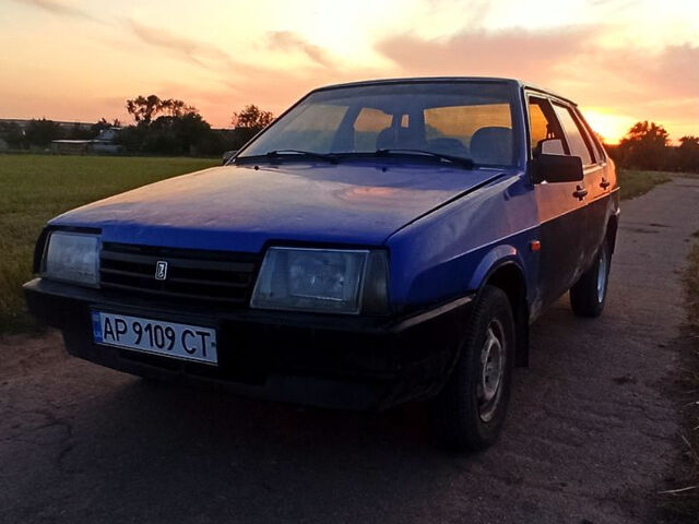 Синий ВАЗ 21099, объемом двигателя 1.5 л и пробегом 150 тыс. км за 817 $, фото 1 на Automoto.ua