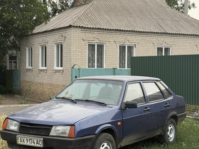 Синий ВАЗ 21099, объемом двигателя 1.6 л и пробегом 180 тыс. км за 1032 $, фото 1 на Automoto.ua