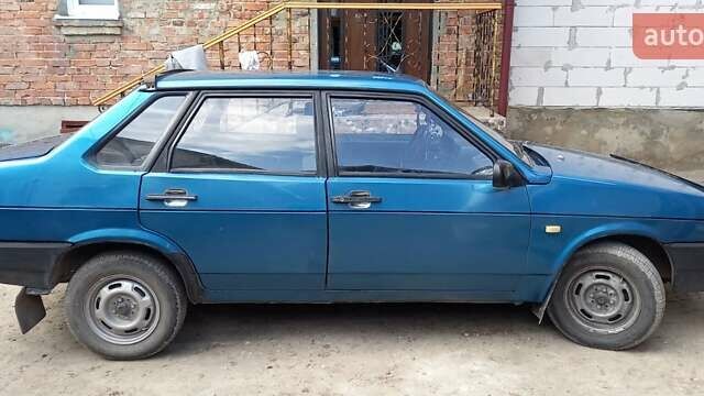 Синий ВАЗ 21099, объемом двигателя 1.5 л и пробегом 277 тыс. км за 1900 $, фото 1 на Automoto.ua