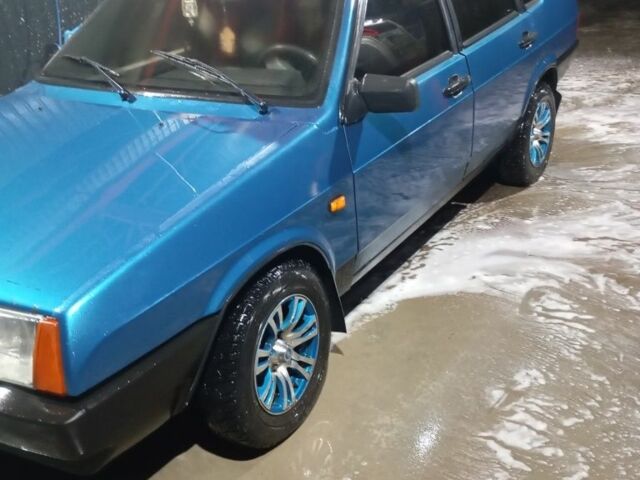 Синій ВАЗ 21099, об'ємом двигуна 1.5 л та пробігом 150 тис. км за 1500 $, фото 1 на Automoto.ua