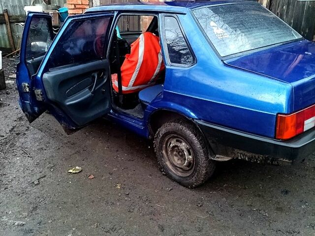 Синій ВАЗ 21099, об'ємом двигуна 1.5 л та пробігом 0 тис. км за 1300 $, фото 1 на Automoto.ua