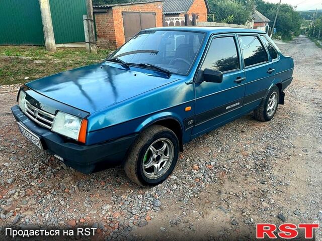 Синий ВАЗ 21099, объемом двигателя 1.5 л и пробегом 390 тыс. км за 1150 $, фото 1 на Automoto.ua