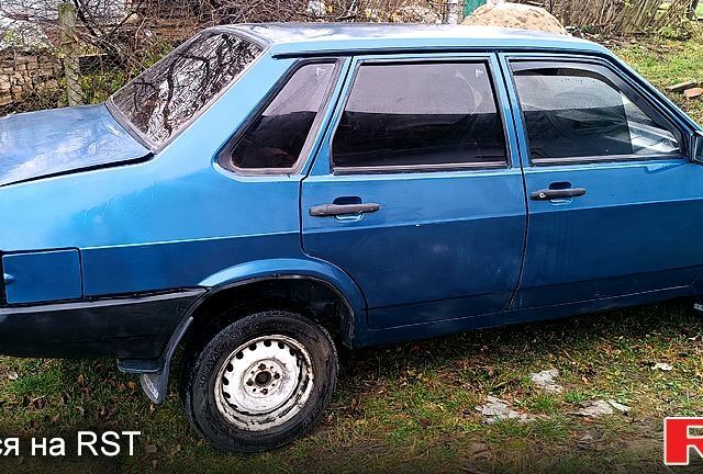 Синий ВАЗ 21099, объемом двигателя 1.5 л и пробегом 300 тыс. км за 340 $, фото 1 на Automoto.ua