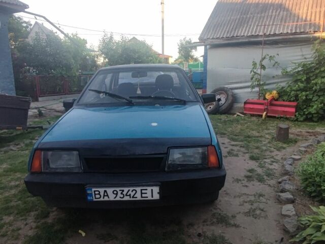 Синий ВАЗ 21099, объемом двигателя 1.5 л и пробегом 150 тыс. км за 950 $, фото 1 на Automoto.ua
