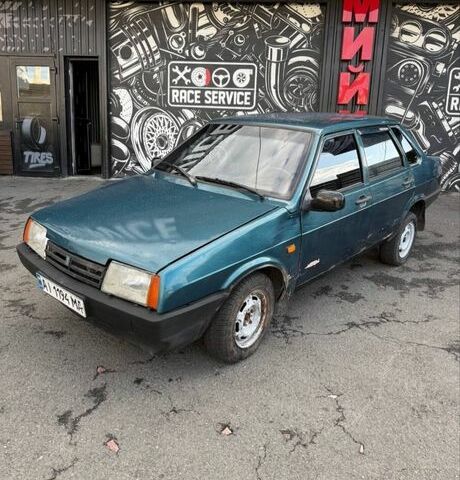 Синий ВАЗ 21099, объемом двигателя 1.5 л и пробегом 192 тыс. км за 948 $, фото 1 на Automoto.ua