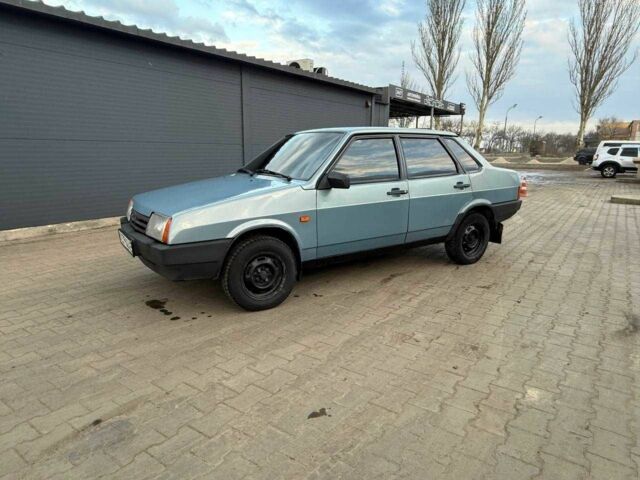 Синий ВАЗ 21099, объемом двигателя 1.5 л и пробегом 107 тыс. км за 2300 $, фото 1 на Automoto.ua