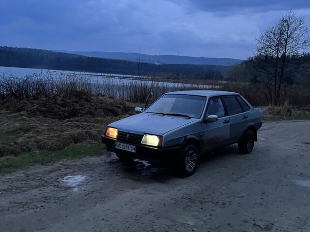Синий ВАЗ 21099, объемом двигателя 1.5 л и пробегом 144 тыс. км за 313 $, фото 1 на Automoto.ua