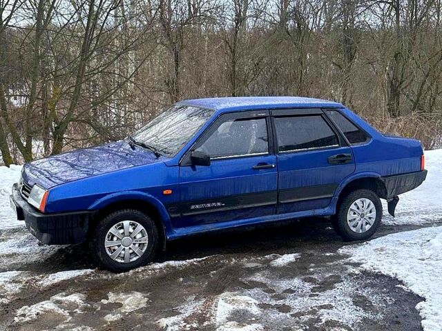 Синій ВАЗ 21099, об'ємом двигуна 1.5 л та пробігом 284 тис. км за 1300 $, фото 1 на Automoto.ua