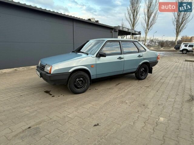 Синий ВАЗ 21099, объемом двигателя 1.5 л и пробегом 106 тыс. км за 1900 $, фото 1 на Automoto.ua