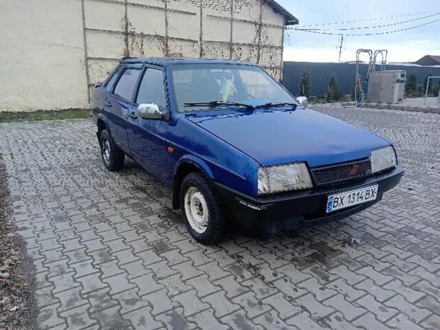 Синий ВАЗ 21099, объемом двигателя 1.5 л и пробегом 10 тыс. км за 600 $, фото 1 на Automoto.ua