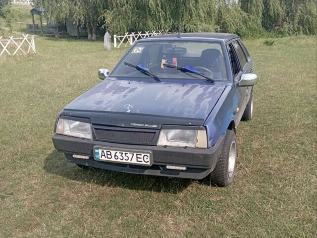 Синій ВАЗ 21099, об'ємом двигуна 1.5 л та пробігом 238 тис. км за 1300 $, фото 1 на Automoto.ua