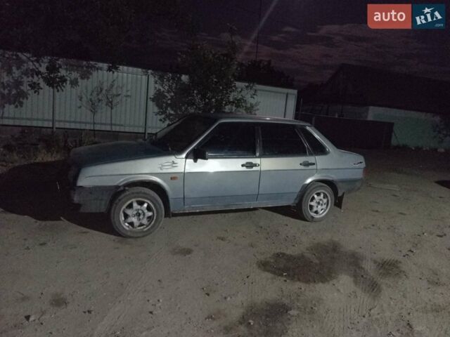 Синий ВАЗ 21099, объемом двигателя 1.5 л и пробегом 250 тыс. км за 1400 $, фото 1 на Automoto.ua