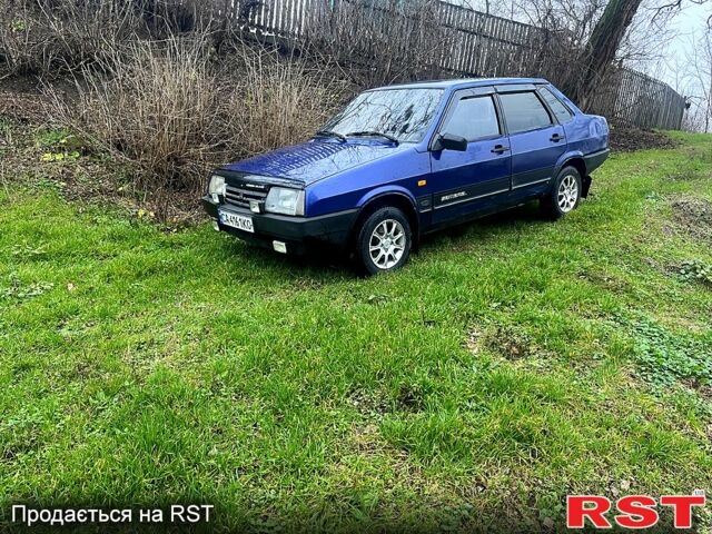 Синій ВАЗ 21099, об'ємом двигуна 1.5 л та пробігом 230 тис. км за 950 $, фото 1 на Automoto.ua